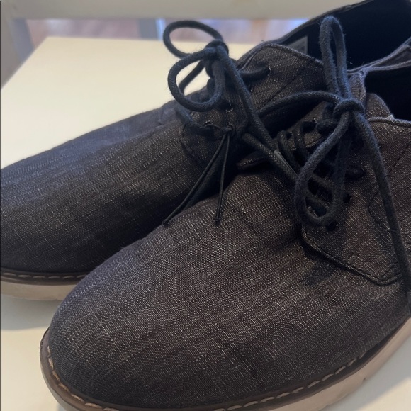 Toms Men's Dark Gray Oxfords - Picture 4 of 4
